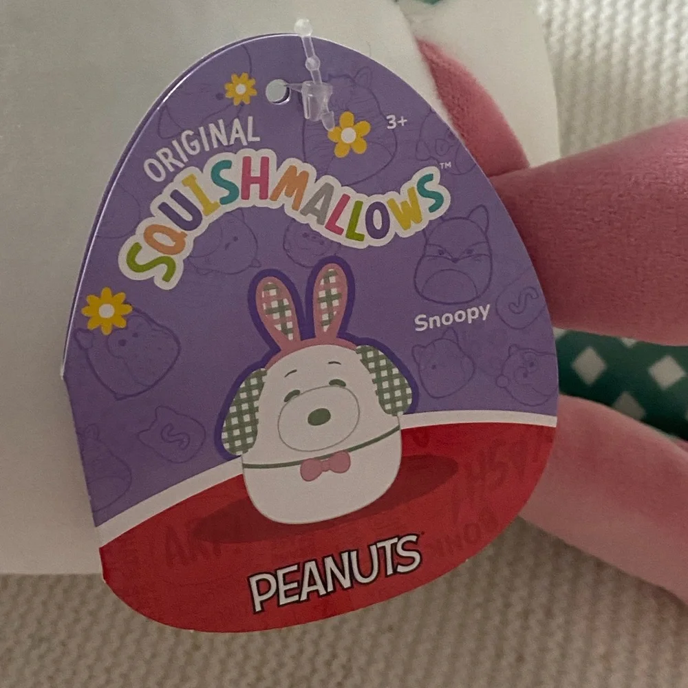 Peanuts snoopy Easter Squishmallow